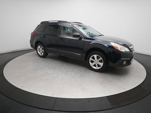 Used 2013 Subaru Outback 3.6R Limited w/ Moonroof Pkg image 13
