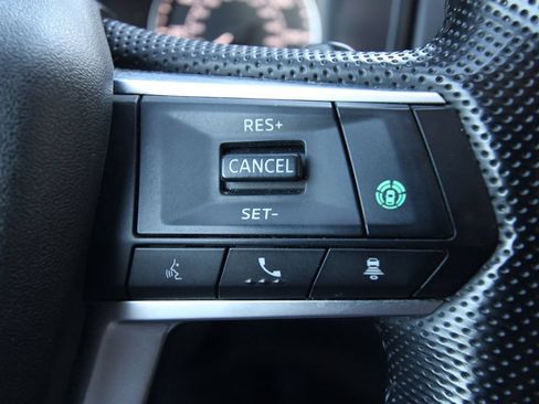 Used 2024 Mitsubishi Outlander SE AWD/4WD image 24