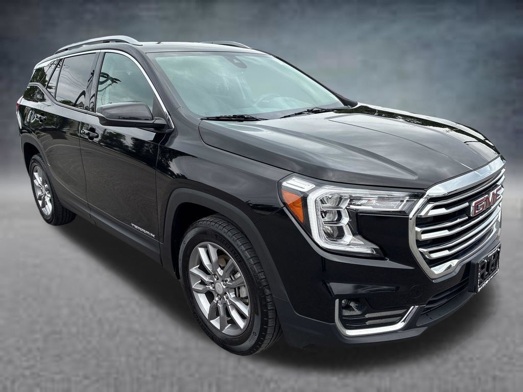 Used 2024 GMC Terrain SLT AWD/4WD image 8