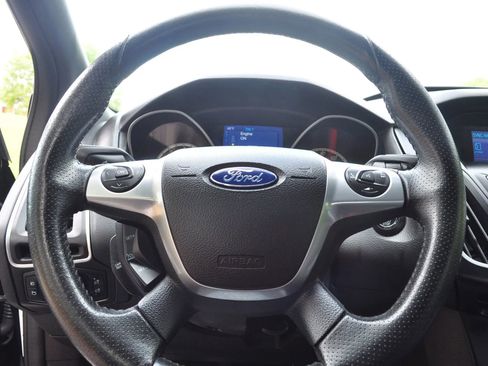 Used 2014 Ford Focus ST image 10
