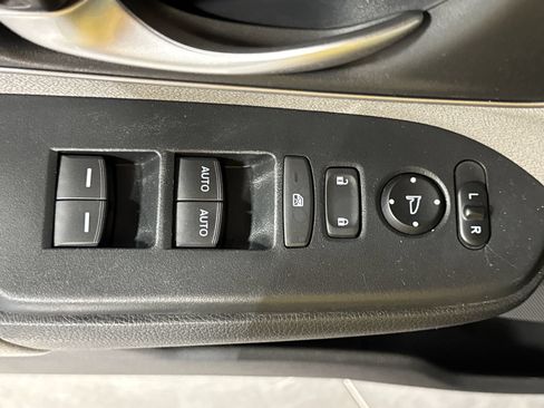 Certified 2018 Honda CR-V EX image 12