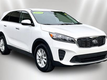 Used 2019 Kia Sorento AWD