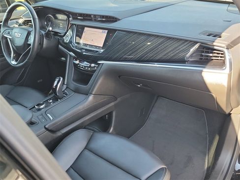 Certified 2023 Cadillac XT6 Premium Luxury image 29