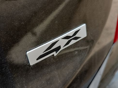 Used 2025 Kia Telluride S image 10