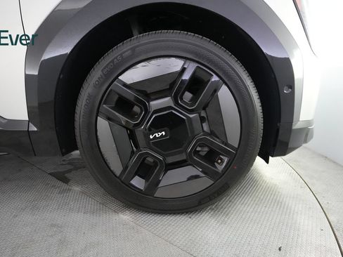 Used 2024 Kia EV9 GT-Line AWD/4WD image 20