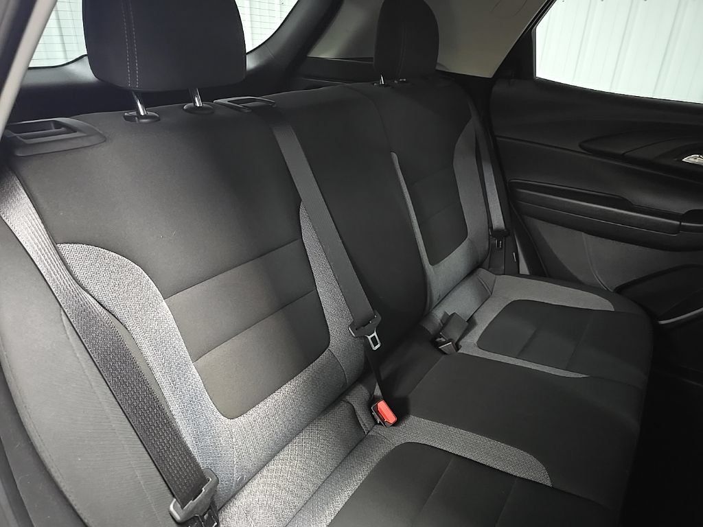 Used 2023 Chevrolet TrailBlazer LT AWD/4WD image 16