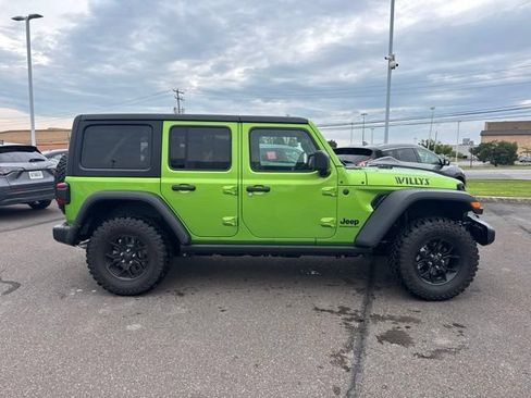 Used 2026 Jeep Wrangler Unlimited Sport AWD/4WD image 4