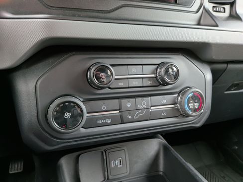 Used 2022 Ford Bronco 4-Door w/ Sasquatch Package image 18