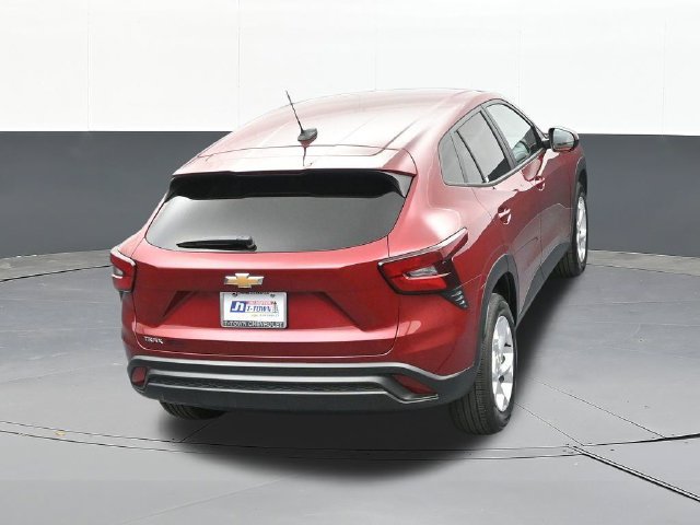 Used 2024 Chevrolet Trax LS w/ LS Convenience Package FWD image 54