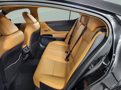 New 2025 Lexus ES 350 w/ Premium Package image 21