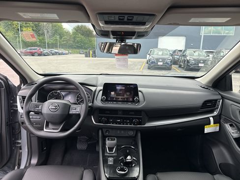New 2026 Nissan Rogue Dark Armor AWD/4WD image 28