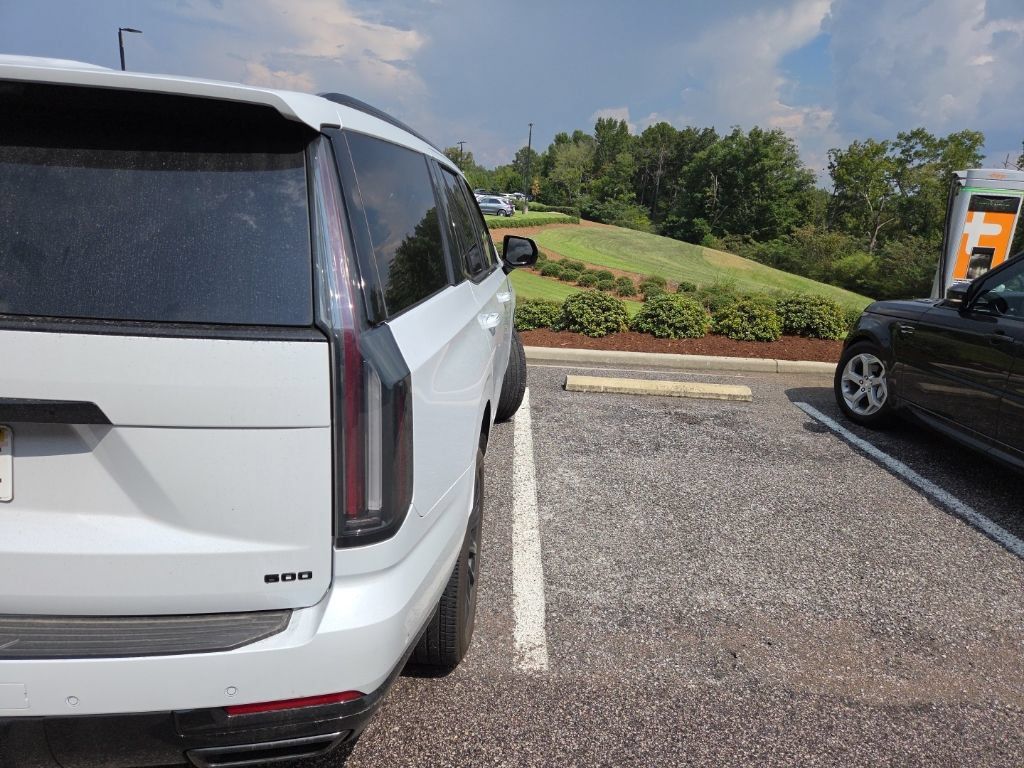 Used 2026 Cadillac Escalade Sport w/ LPO, ONYX Package AWD/4WD image 9
