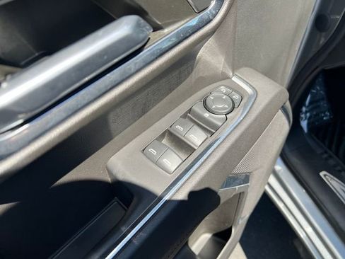 Certified 2023 Chevrolet Silverado 1500 LT AWD/4WD image 11
