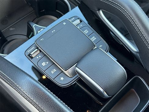 Certified 2022 Mercedes-Benz GLE 350 w/ AMG Line Exterior image 33