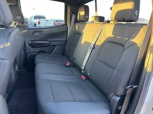 New 2026 GMC Canyon Elevation w/ Convenience Package image 17