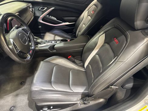 Used 2018 Chevrolet Camaro SS w/ Redline Edition RWD image 19