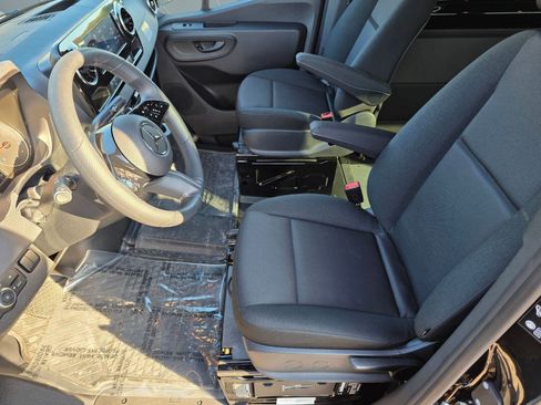 New 2025 Mercedes-Benz Sprinter 3500 image 4