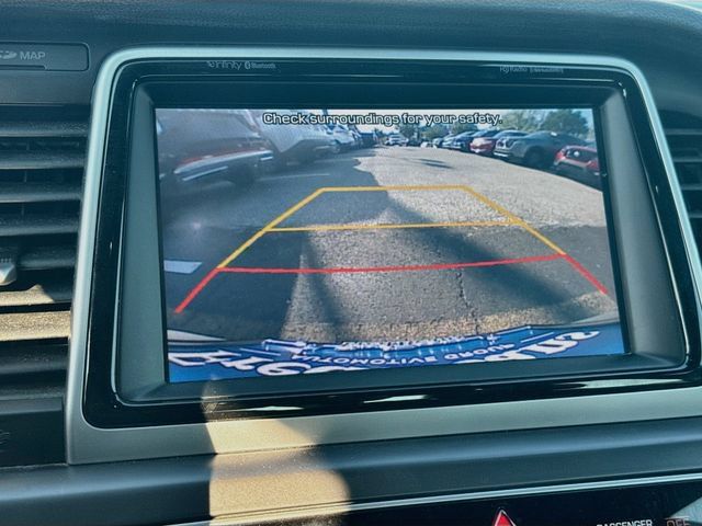 Used 2019 Hyundai Sonata Limited FWD image 18
