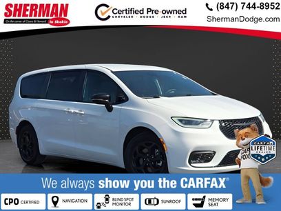 Certified 2024 Chrysler Pacifica Limited