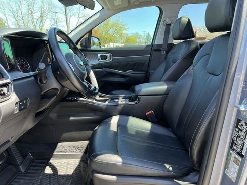 Used 2021 Kia Sorento SX AWD/4WD image 3