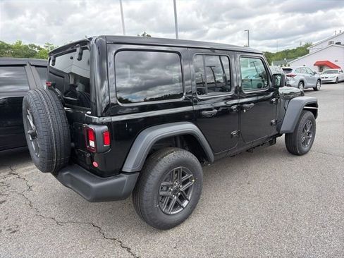 New 2026 Jeep Wrangler Unlimited Sport AWD/4WD image 3