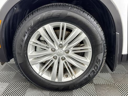 Used 2024 Mitsubishi Outlander ES image 55