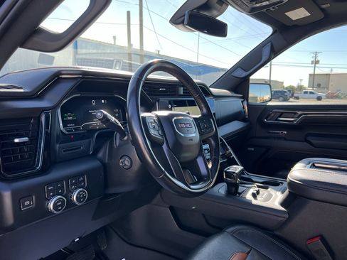 Used 2022 GMC Sierra 1500 AT4 w/ AT4 Premium Package AWD/4WD image 31