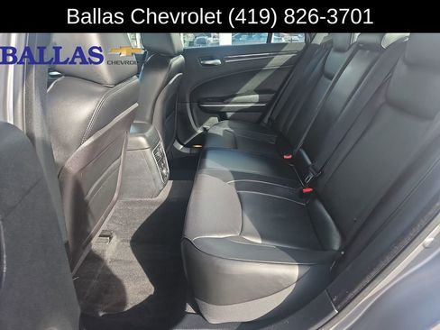 Used 2014 Chrysler 300 C w/ Light Group AWD/4WD image 25