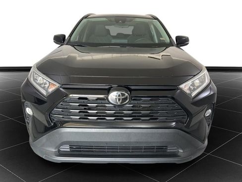 Used 2021 Toyota RAV4 XLE FWD image 8