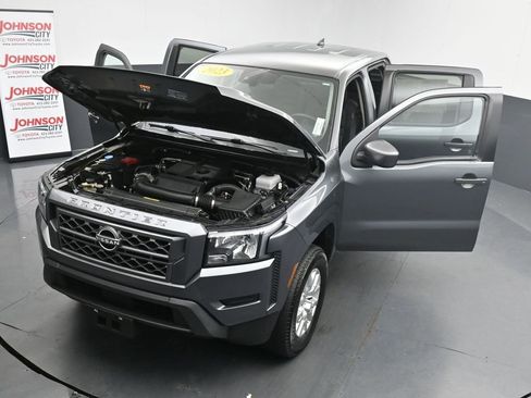 Used 2023 Nissan Frontier SV image 44