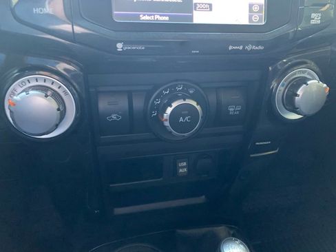 Used 2016 Toyota 4Runner Trail AWD/4WD image 23