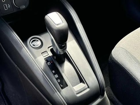 Used 2025 Nissan Kicks Play S FWD image 39