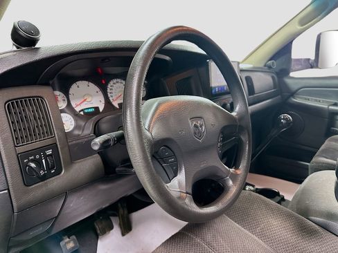 Used 2003 Dodge Ram 3500 Truck SLT image 6