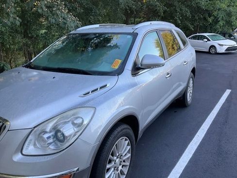 Used 2012 Buick Enclave Leather w/ LPO, Cargo Convenience Pkg FWD image 9