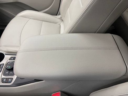 Used 2020 GMC Terrain Denali w/ Denali Premium Package AWD/4WD image 30