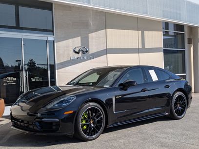 Used 2022 Porsche Panamera 4 Platinum Edition w/ Sportdesign Package