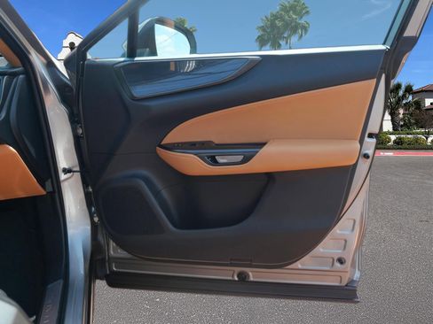 Certified 2025 Lexus NX 350 NX 350 Premium w/ Accessory Package (Z1) image 13