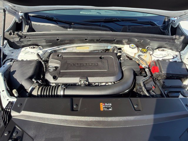 Used 2023 Buick Envision Essence AWD/4WD image 28
