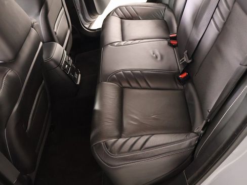 Used 2022 Dodge Charger SRT Hellcat w/ Harman/Kardon Audio Group image 12