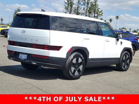 Used 2026 Hyundai Santa Fe SE FWD image 4