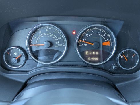 Used 2017 Jeep Compass Latitude image 17