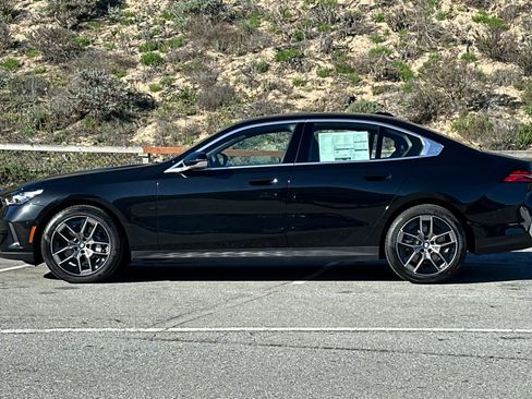 New 2026 BMW 530i xDrive image 5