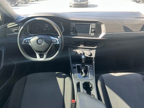 Used 2020 Volkswagen Jetta S FWD image 9