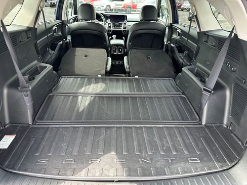 Used 2023 Kia Sorento SX AWD/4WD image 40