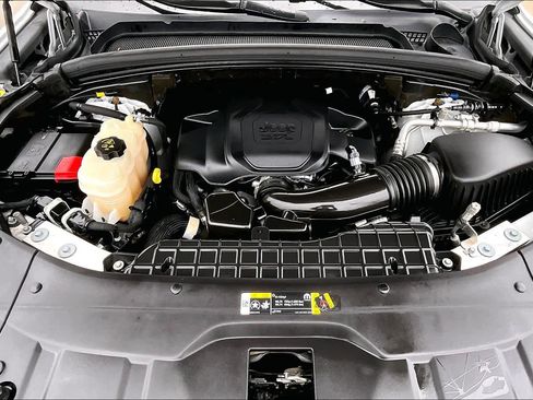 Used 2022 Jeep Grand Cherokee Summit image 32