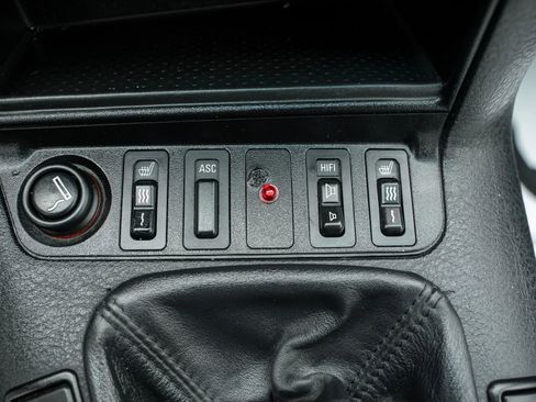 Used 1998 BMW M3 Coupe image 35