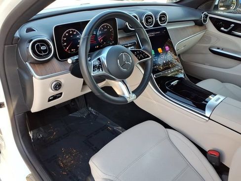 Used 2025 Mercedes-Benz C 300 Sedan image 13