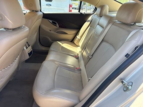 Used 2010 Buick LaCrosse CXL w/ Luxury Package FWD image 18