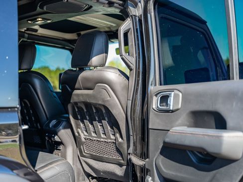 Used 2021 Jeep Wrangler Unlimited Rubicon image 20