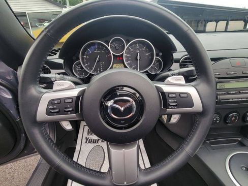 Used 2007 MAZDA MX-5 Miata Sport RWD image 22